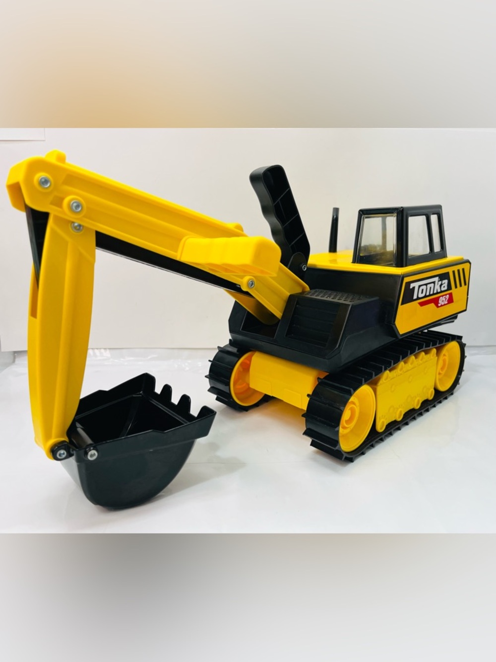 MEK Yellow & Black Excavator Play Truck